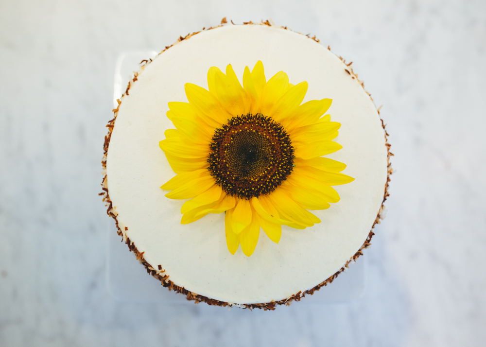 sunflower cake- Tara Guerard Soiree/Nickie Cutrona Photography