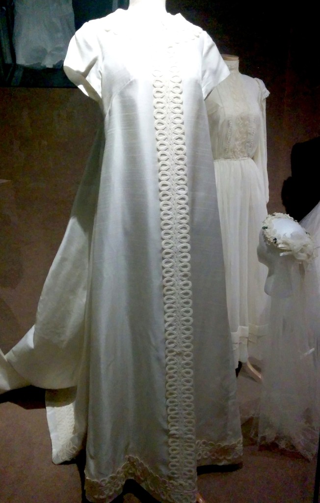 60's wedding dress